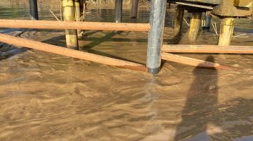 Proyek Mubazir PU Tanjabbar Rp 5 Miliar Dermaga Sei Landak Banyak Patah