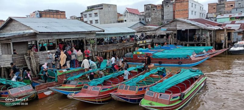 Foto Ist/ Salah satu kegiatan pelabuhan di kualatungkal