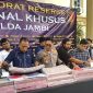 Ditreskrimsus Polda Jambi Gelar Konpers Penangkapan Tiga Tersangka Pembobol Bank Jambi
